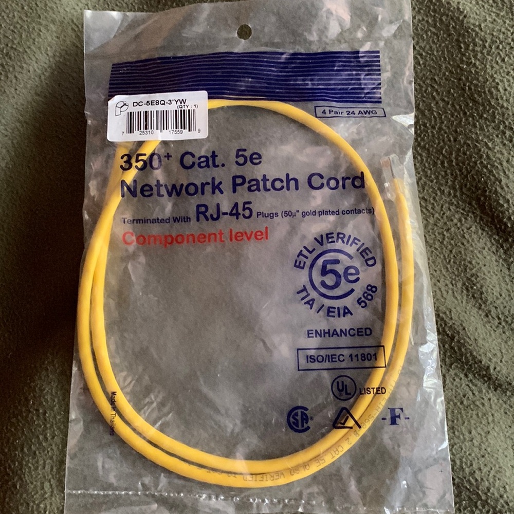 **HOST PICK** NIP 350+ 5e network patch cord. RJ-45. Component level.